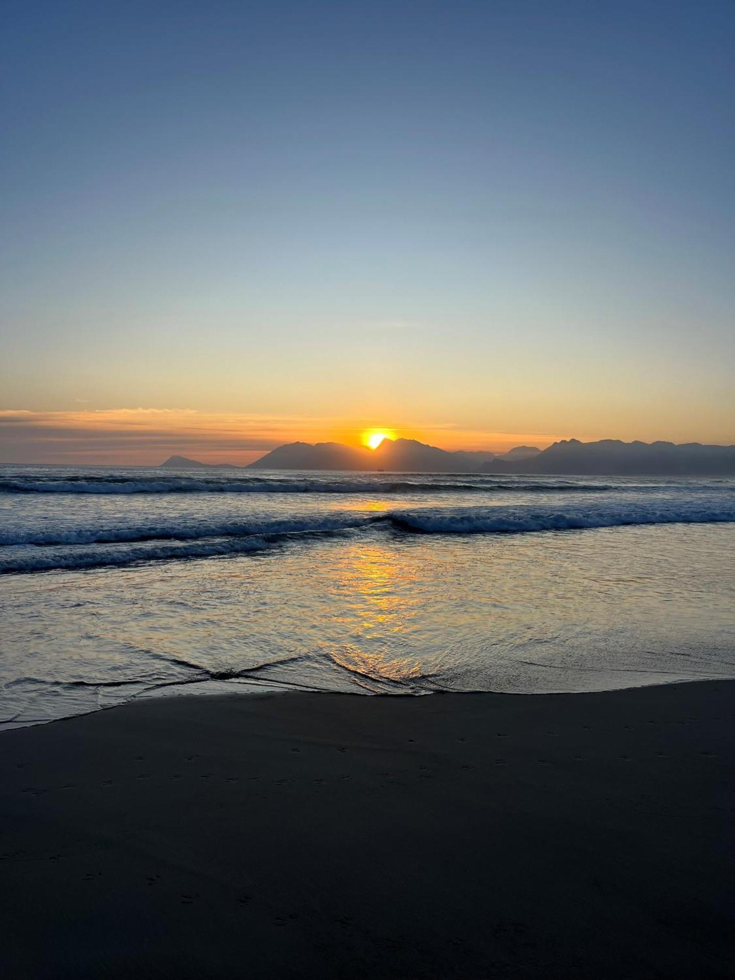 Serenity Self-Catering 2-Bed Unit Hermanus Luaran gambar